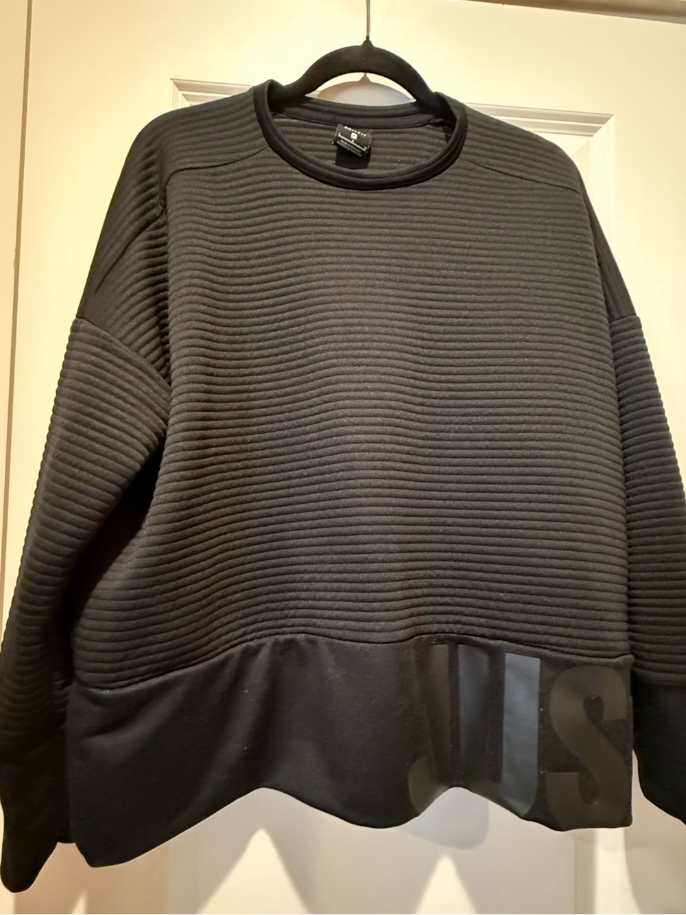 Nike Dri-Fit Women's Black Ribbed Athletic Pullover Size Large Oversized